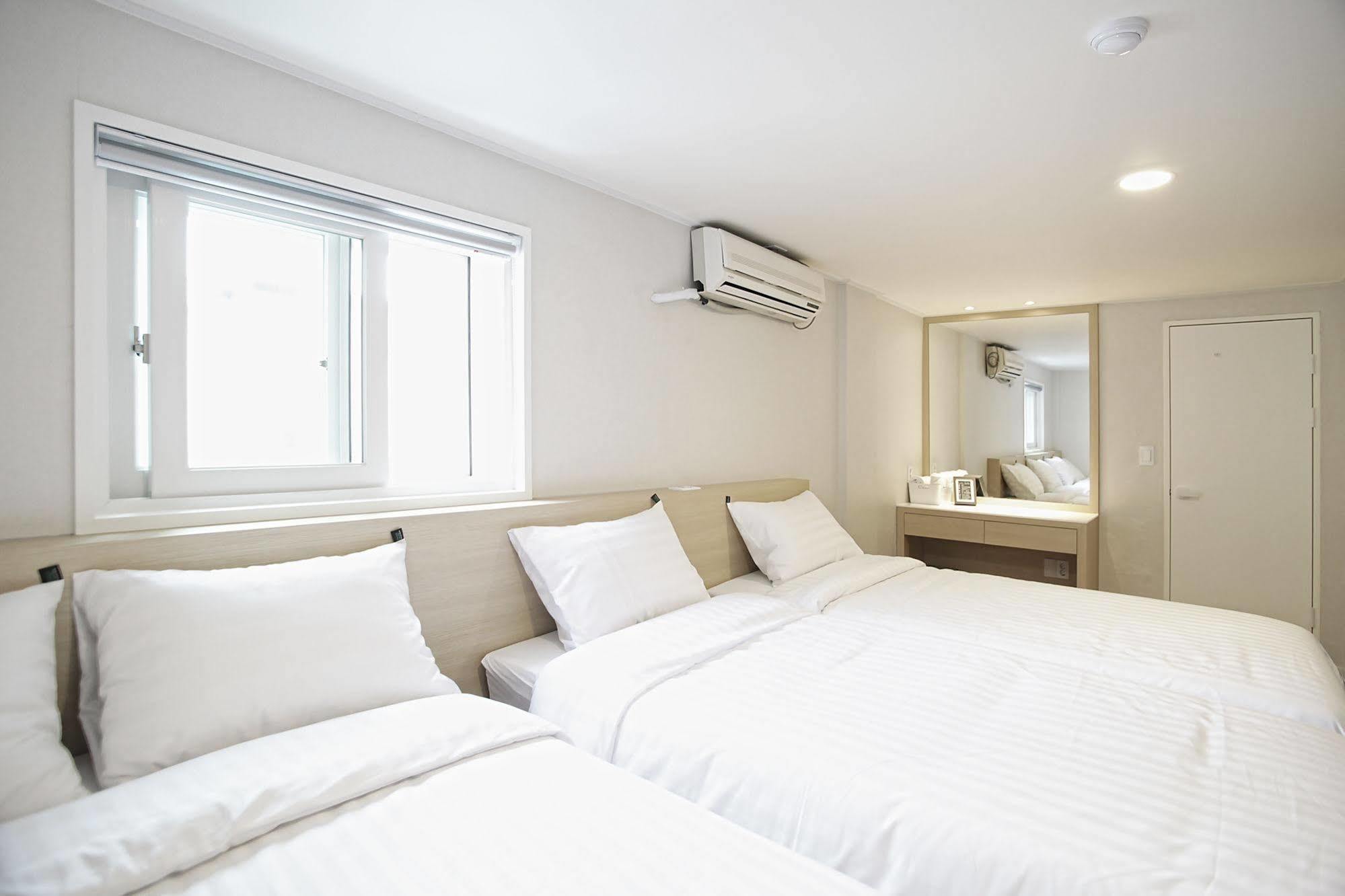 Hotel Sleepy Panda Streamwalk Seoul Jongno Eksteriør billede